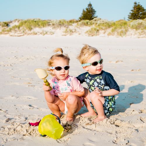 BANZ Kids Wrap Around Adventure Sunglasses – R-Trevi Retail Concepts